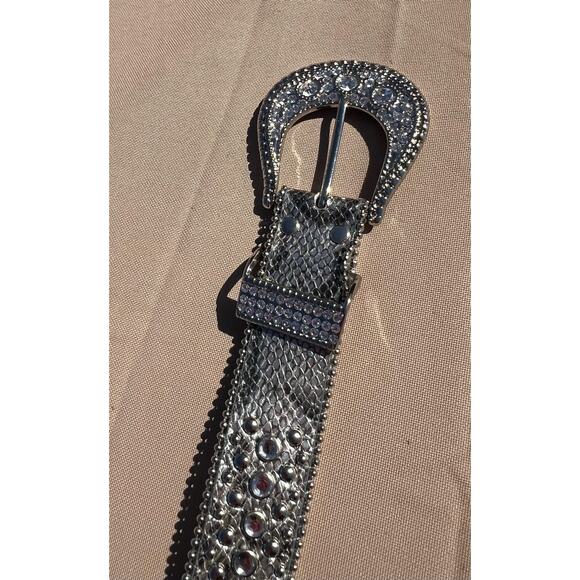 Chico\'s Belt Statement Studded Plastic Rhinestone Faux Snakeskin Silver 37.5 In.